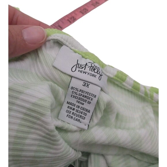 Just Polly Womens Junior Flower Cutout Crop Top Sz 3X Shirt Pullover Green Wavy - Picture 9 of 10